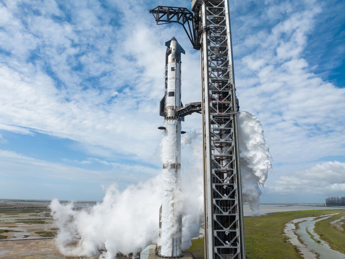 SpaceX ร่วงต่ำกว่าราคา IPO $135 ก่อนการทดสอบ Starship