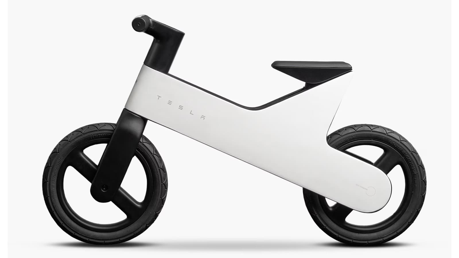 Tesla วางขายจักรยานทรงตัวสำหรับเด็กเล็ก ราคา 225 ดอลลาร์