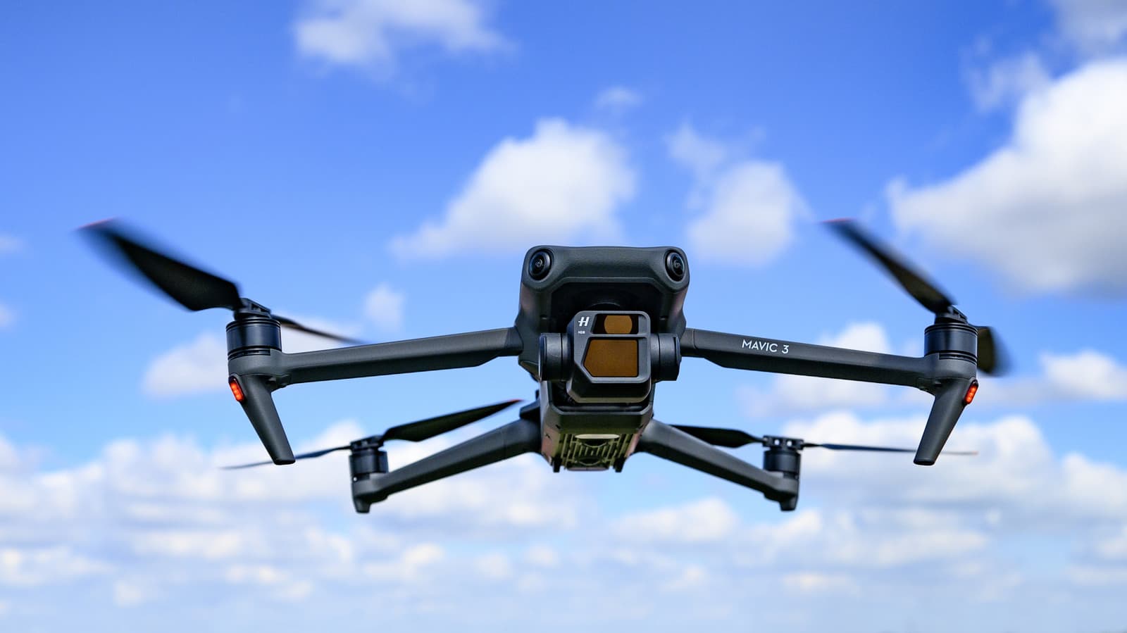 FCC จ่อสั่งแบนบริษัทที่ขายสินค้า DJI ภายใต้แบรนด์อื่นในสหรัฐฯ