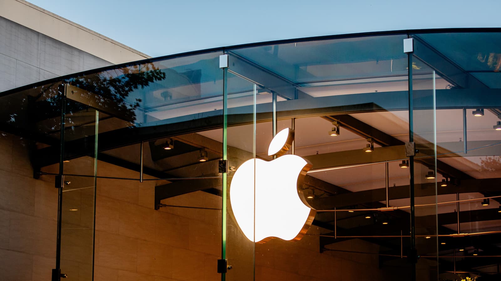 ลือ Apple ชะลอแว่นอัจฉริยะ เหตุทีมงานกังวลเรื่องความเป็นส่วนตัว