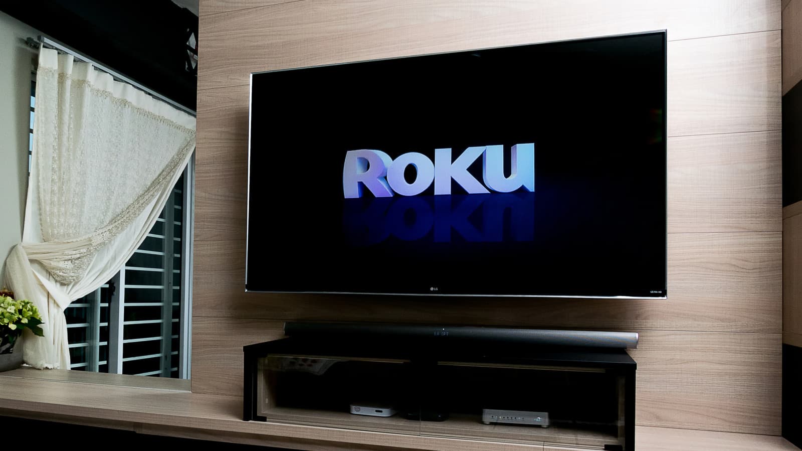 วิธีล้างแคชบน Roku TV เพื่อแก้ปัญหาเครื่องค้างและสตรีมมิงช้า