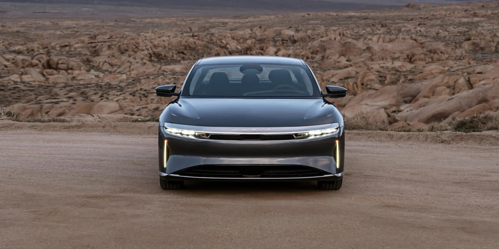 iOS 27 อาจเพิ่มรองรับ Apple Wallet Car Key ให้ Xiaomi และ Lucid Motors