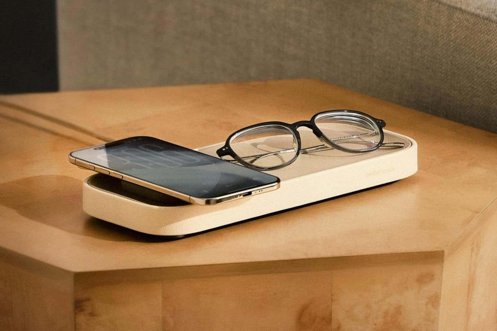 Twelve South เปิดตัวถาดชาร์จ Valet รุ่นเล็กลง แต่แรงขึ้น