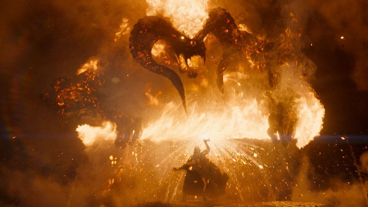 เผยภาพแรก Sauron ใช้มงกุฎ Morgoth รับมือ Balrog ใน The Rings of Power ซีซัน 3