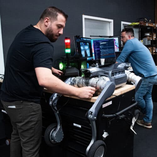 RoboStore พลิกเกม หลังสหรัฐสั่งแบนหุ่นยนต์จีน หันมาผลิตเองในนิวยอร์ก