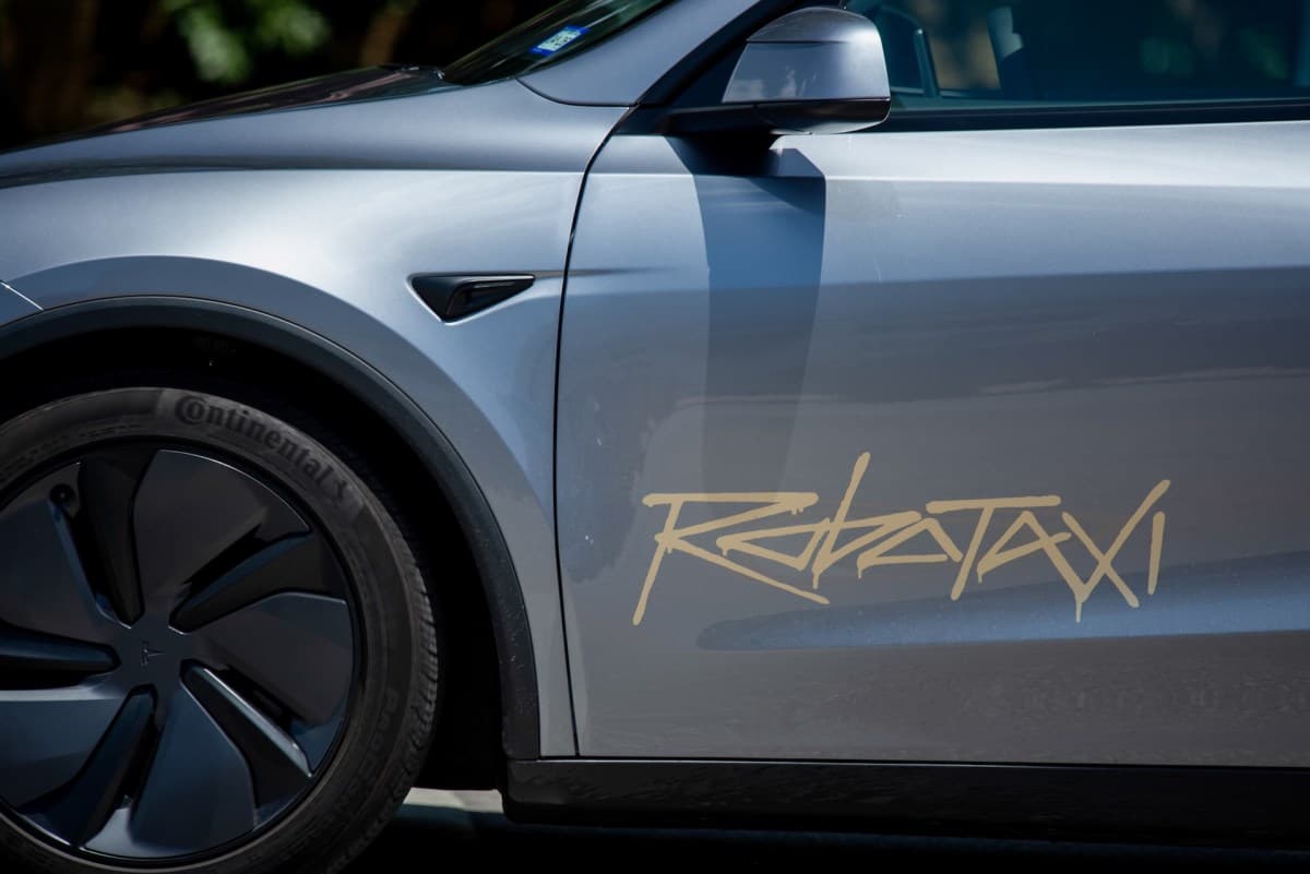 เนวาดาไฟเขียว Tesla, Uber และ Waymo เดินหน้าให้บริการโรโบแท็กซี่รวมได้ถึง 8,000 คัน