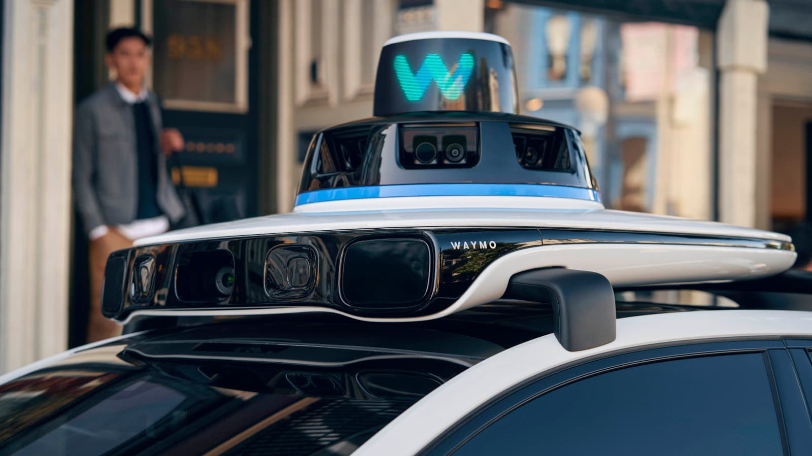 เนวาดาไฟเขียว Uber, Tesla และ Waymo ให้เริ่มบริการโรโบแท็กซีแบบเก็บเงินได้