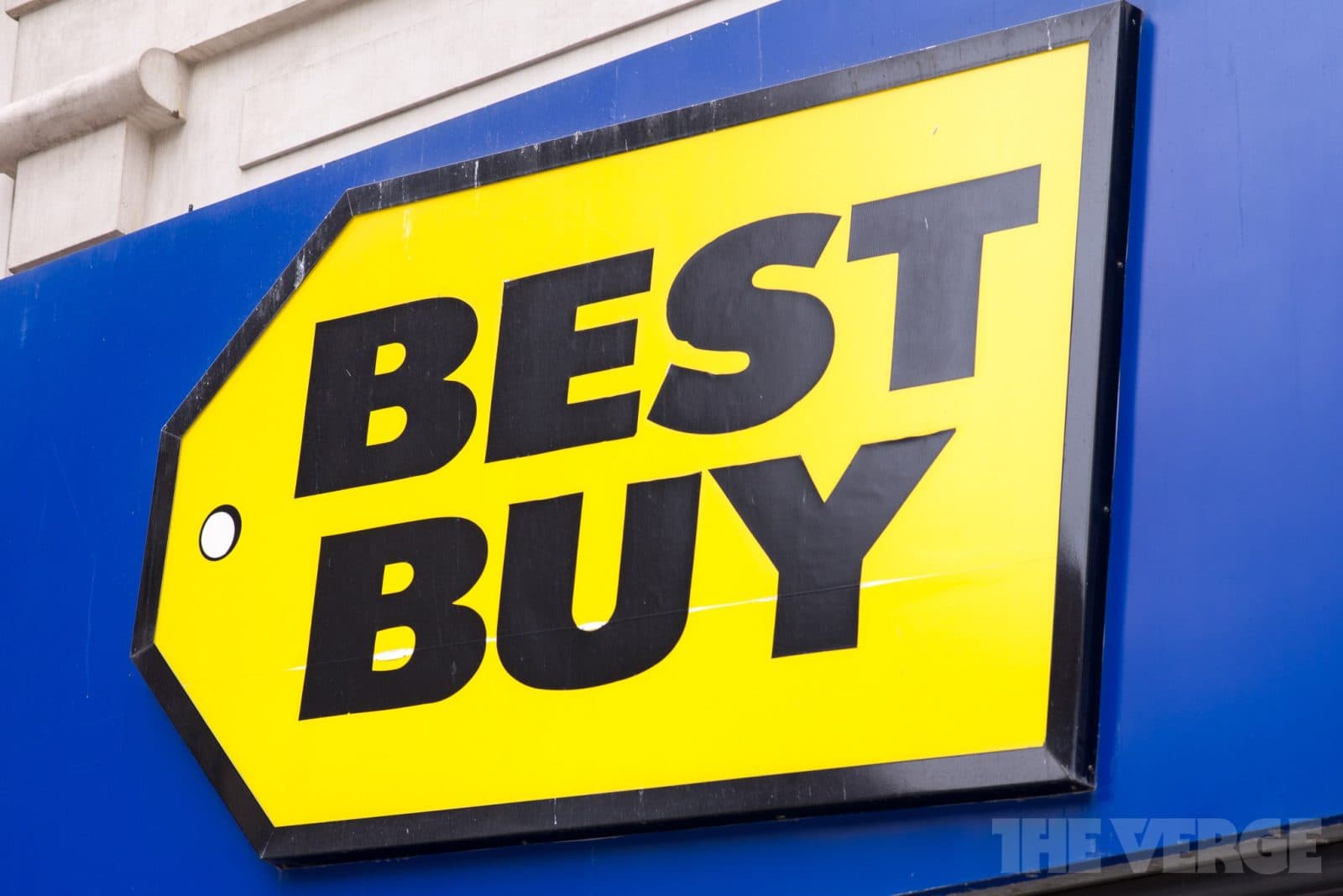 Best Buy ฉลองครบ 60 ปี ขายบัตรของขวัญ $100 ในราคา $60 เฉพาะหน้าร้าน 22 ส.ค.