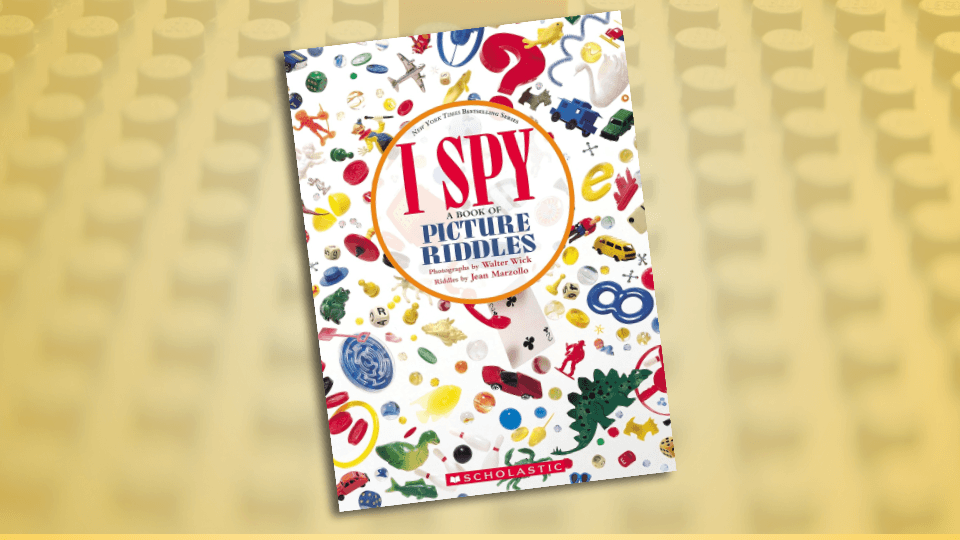ฉากคลาสสิกจากหนังสือ I Spy ถูกสร้างใหม่ด้วยตัวต่อ LEGO