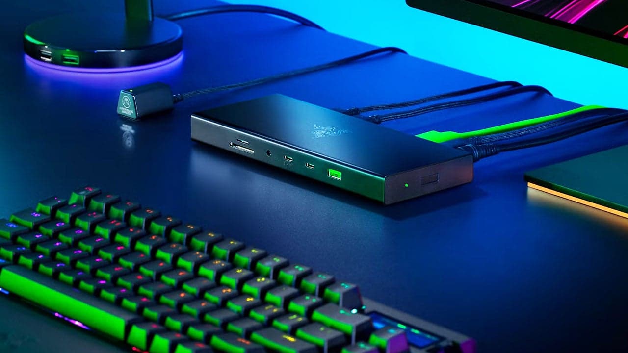 Razer ด็อกกิ้งสเตชัน 14 พอร์ตลด 50% เหลือ 130 ดอลลาร์