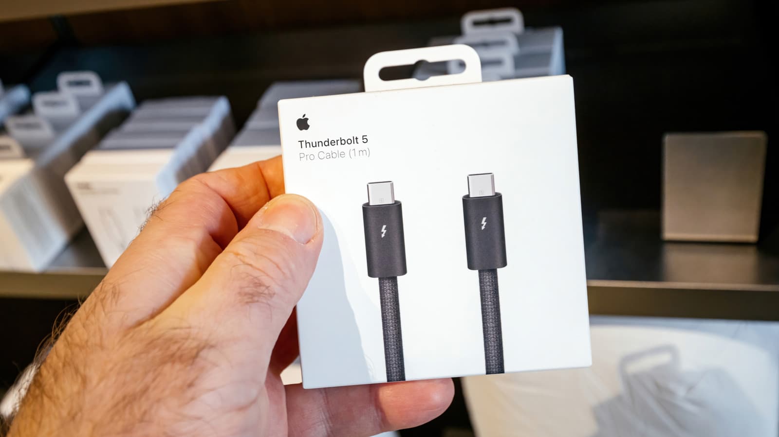 Thunderbolt 4 กับ Thunderbolt 5 ต่างกันอย่างไร