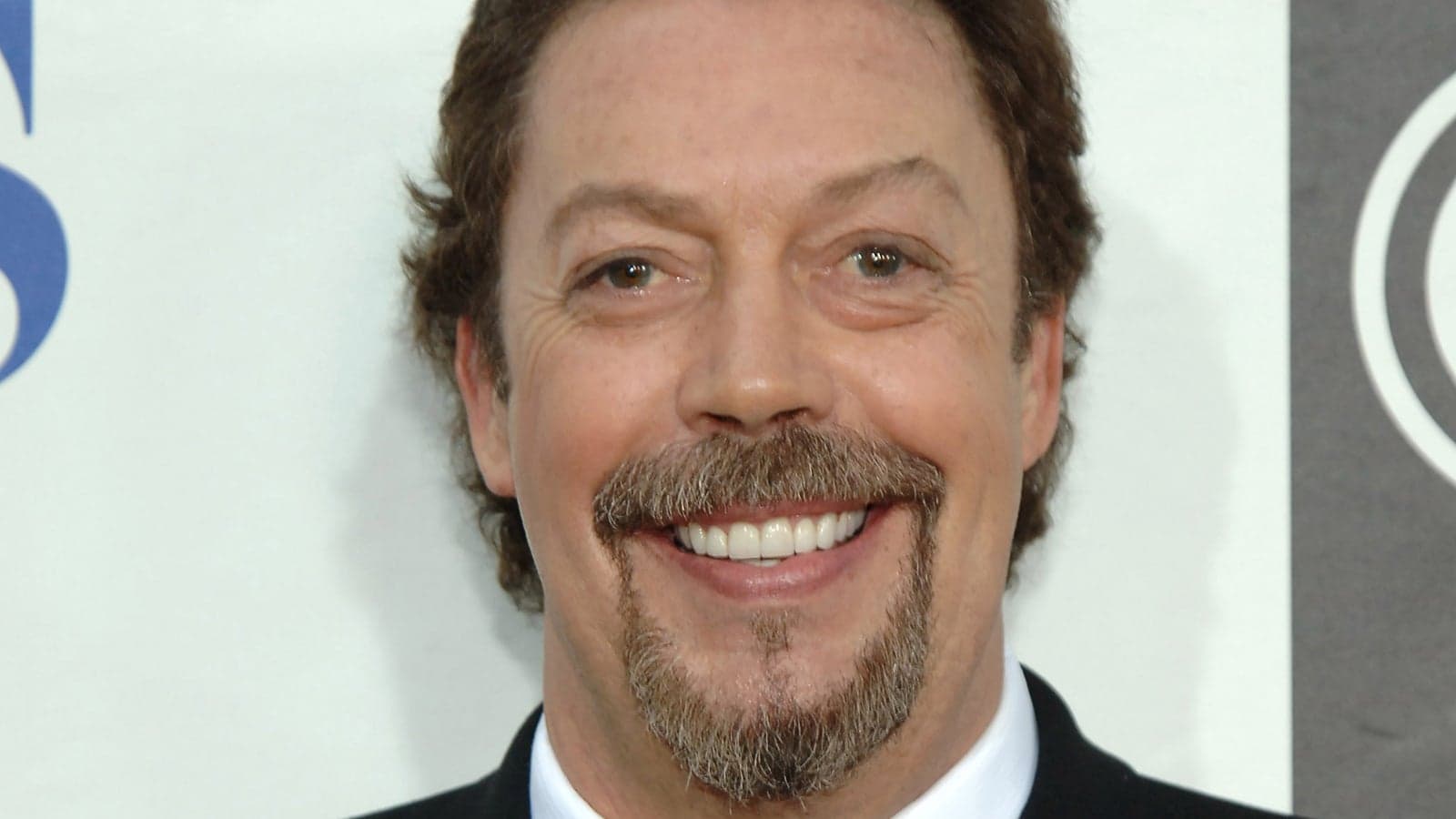 Tim Curry นักแสดงระดับตำนานเสียชีวิตในวัย 80 ปี