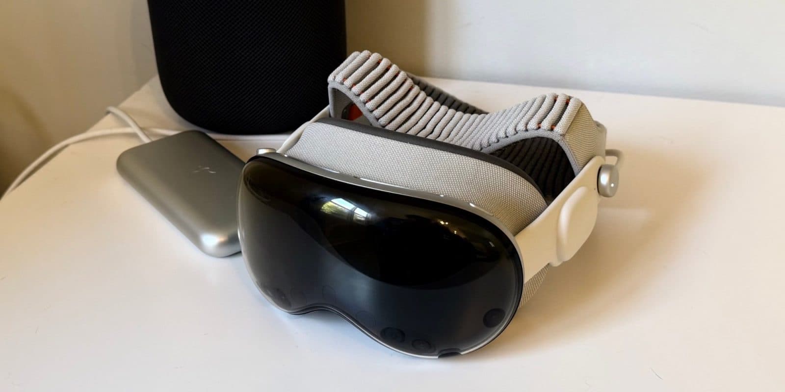 ผู้ใช้ใหม่ Apple Vision Pro เผยวิธีใช้งานที่ชอบที่สุด: ดูคอนเทนต์แบบดื่มด่ำ
