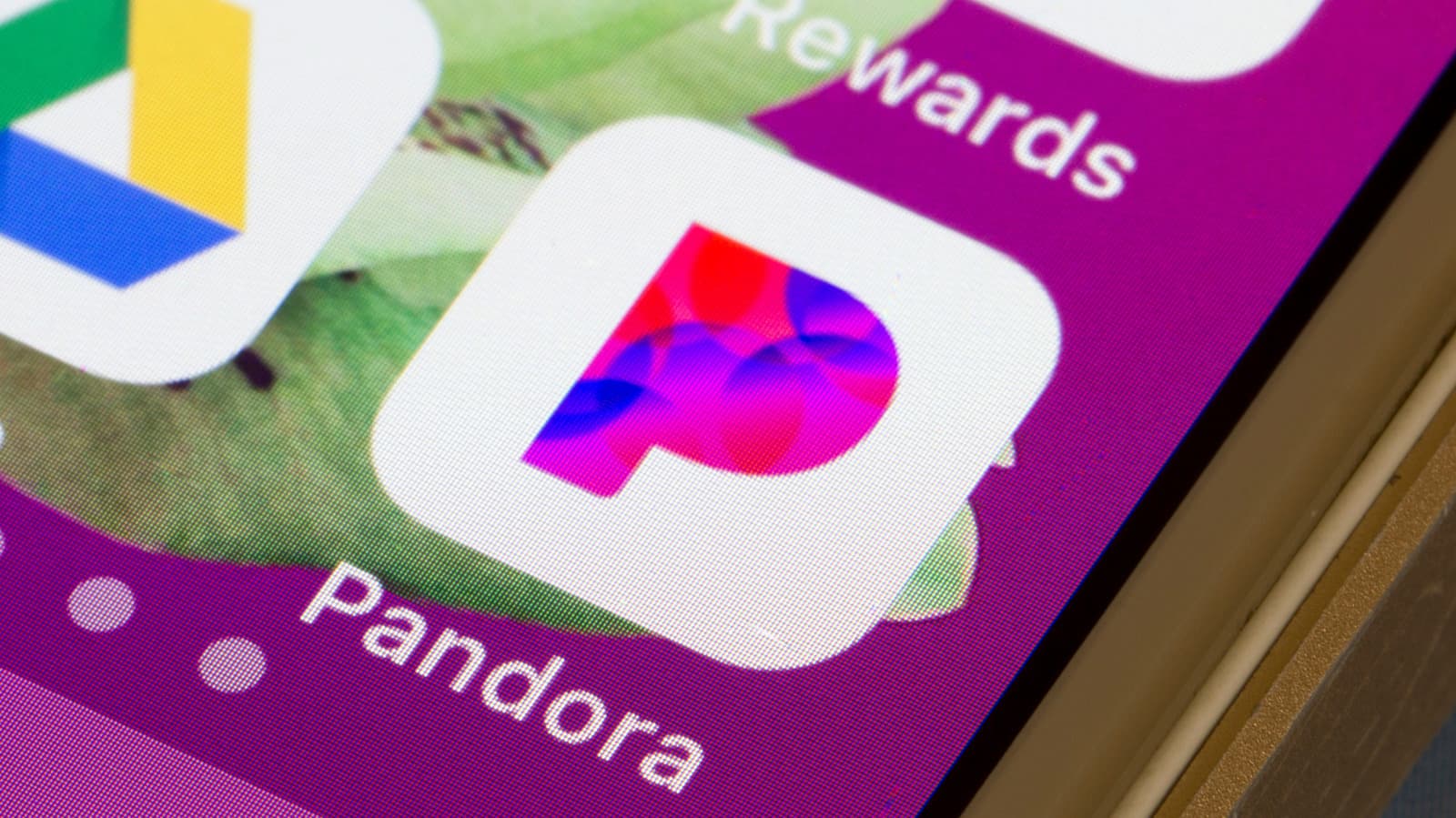 Pandora Premium แบบไม่มีโฆษณาอาจคุ้มสำหรับบางคน แม้ราคาไม่ถึง 10 ดอลลาร์ต่อเดือน