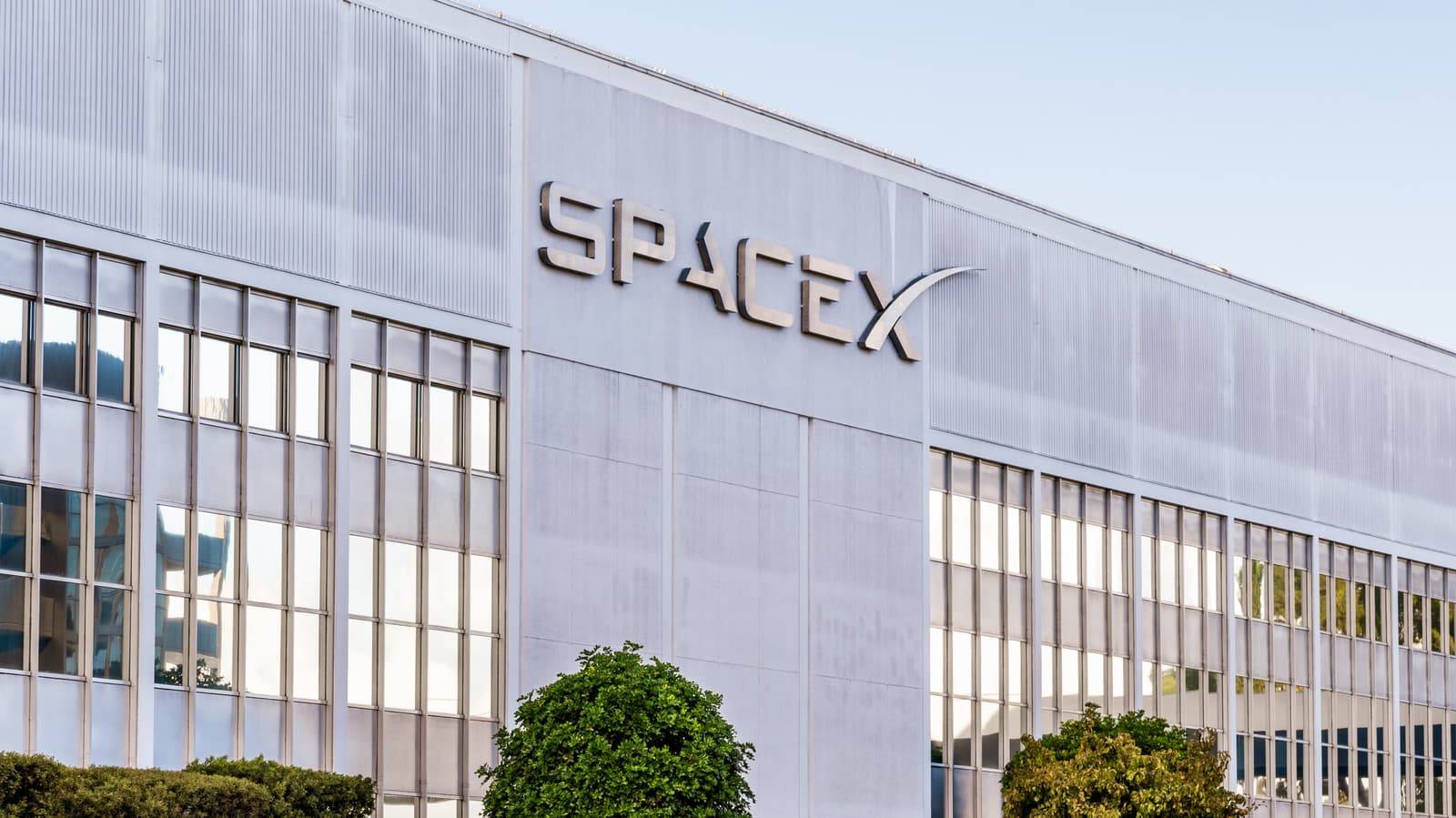 SpaceXAI เผยต้องใช้เวลาราว 1 ปีเพื่อนำกังหันก๊าซที่ไม่ได้รับอนุญาตออกจากศูนย์ข้อมูลในมิสซิสซิปปี