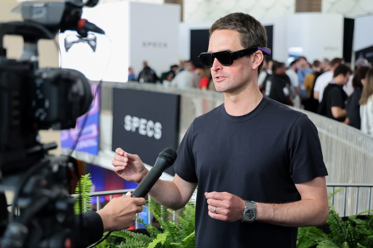 ซีอีโอ Snap เลี่ยงตอบคำถามเรื่องพรีออเดอร์ Specs บนสายประชุมนักลงทุนไตรมาส 2