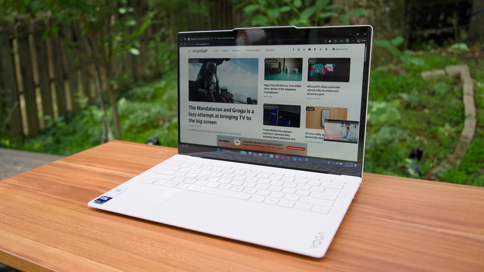 รีวิว Lenovo Yoga Slim 7i Ultra Aura Edition: โน้ตบุ๊กเบาแรง แต่ราคาแรงเกินไป