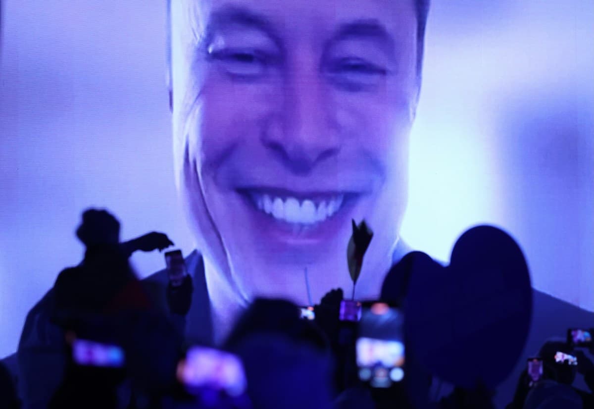มัสก์ดันคำมั่น SpaceX ให้สูงกว่าเดิมระหว่างคอลเรียกผลประกอบการครั้งแรก