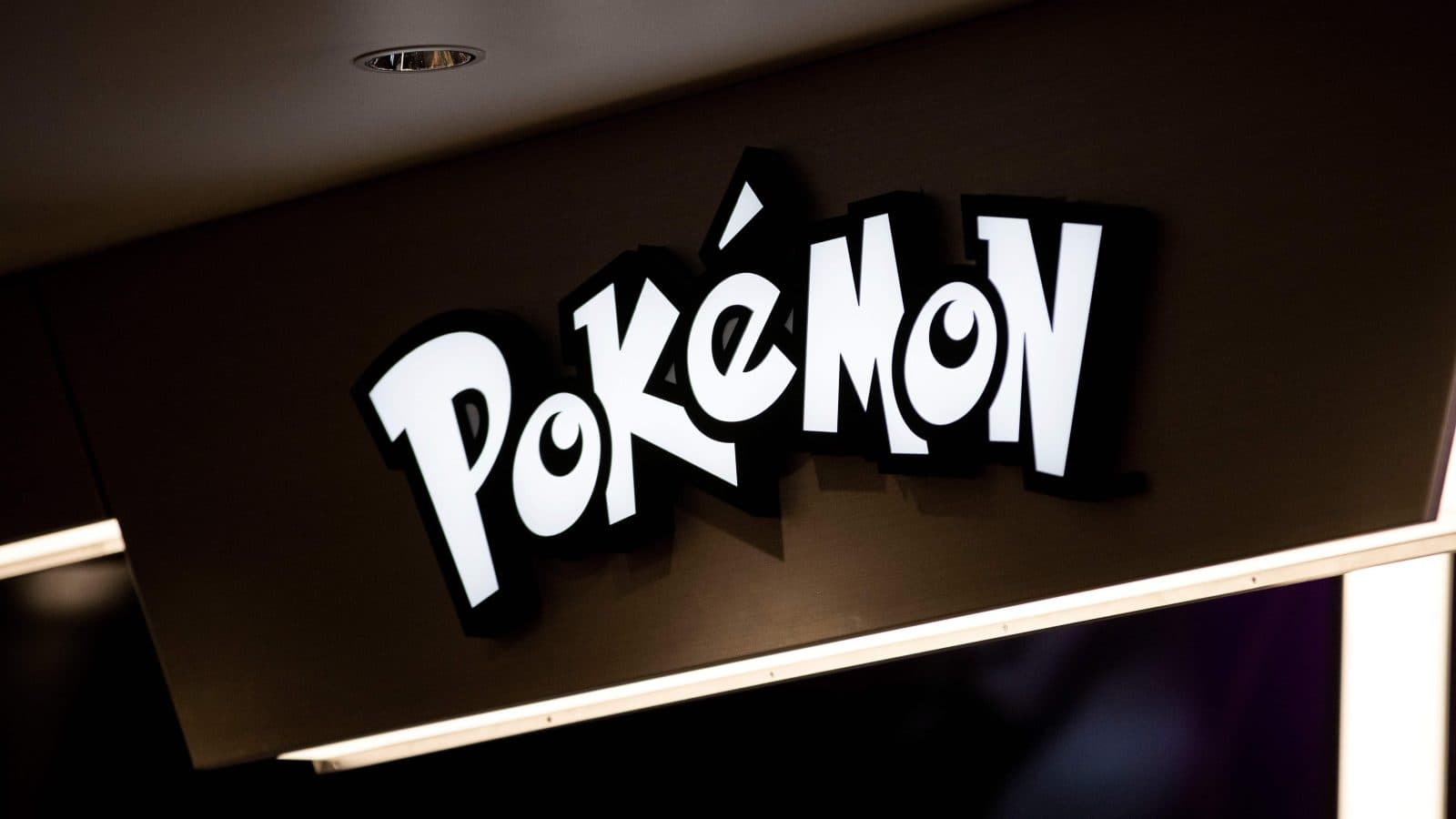 อดีตผู้บริหาร Pokémon ถูกฟ้องคดีแอบติดกล้องในห้องน้ำสำนักงาน