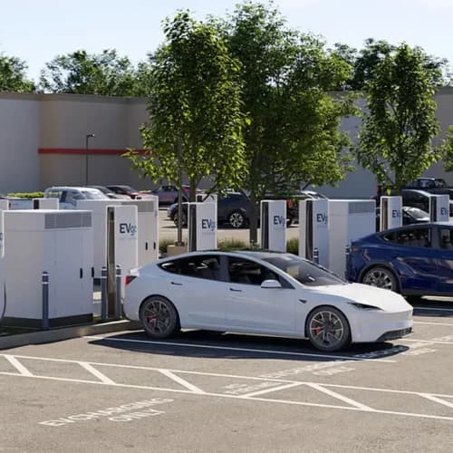 EVgo เริ่มสร้าง Tesla Supercharger ใต้ลิขสิทธิ์ในสหรัฐฯ