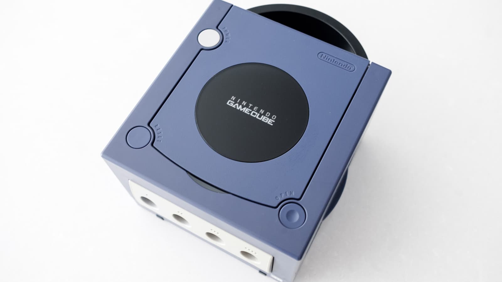 วิธีต่อ GameCube รุ่นเก่าเข้ากับทีวีสมัยใหม่