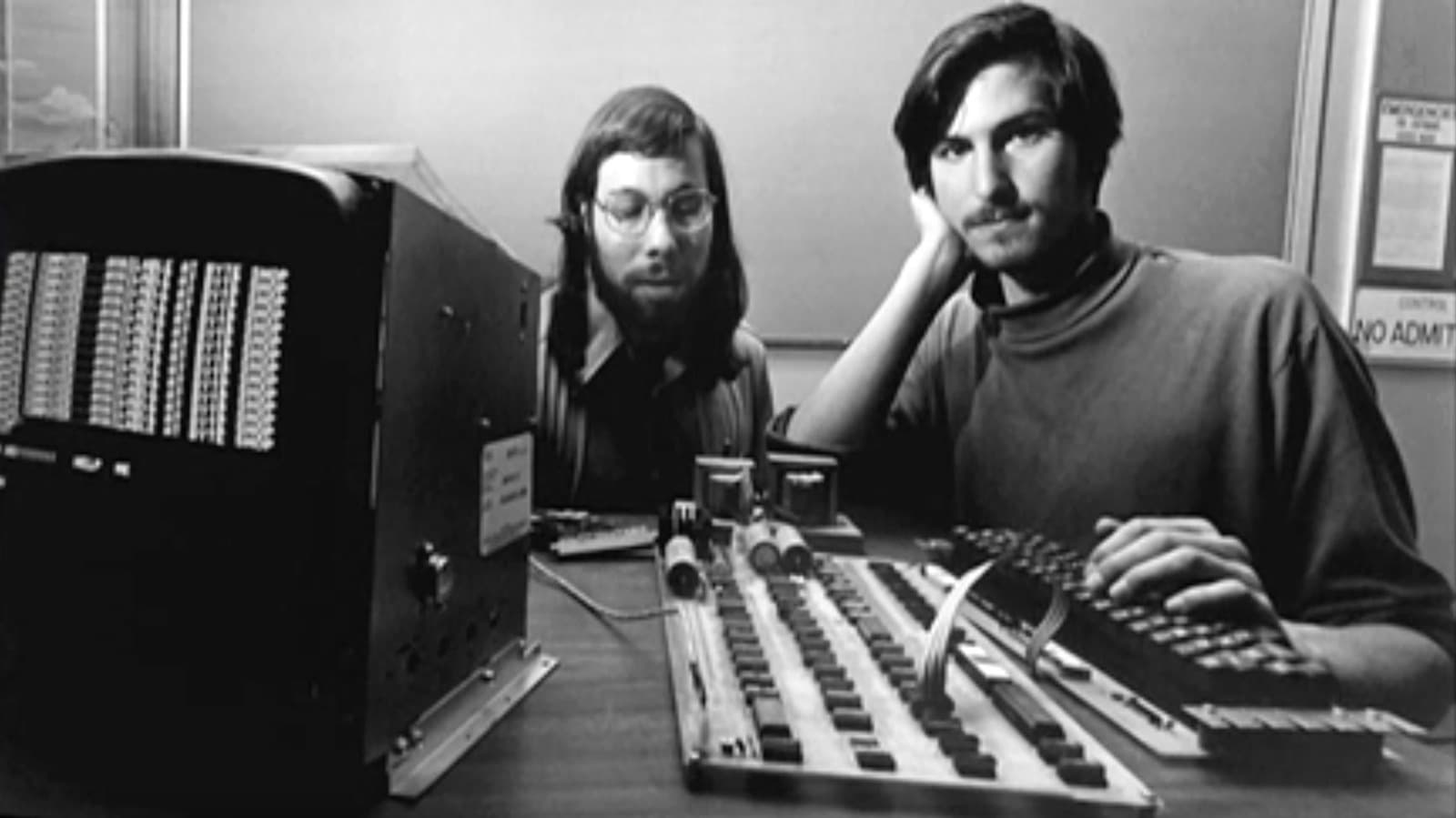 คอมพิวเตอร์ Apple I เครื่องหายากที่ยังใช้งานได้ เตรียมขึ้นประมูล