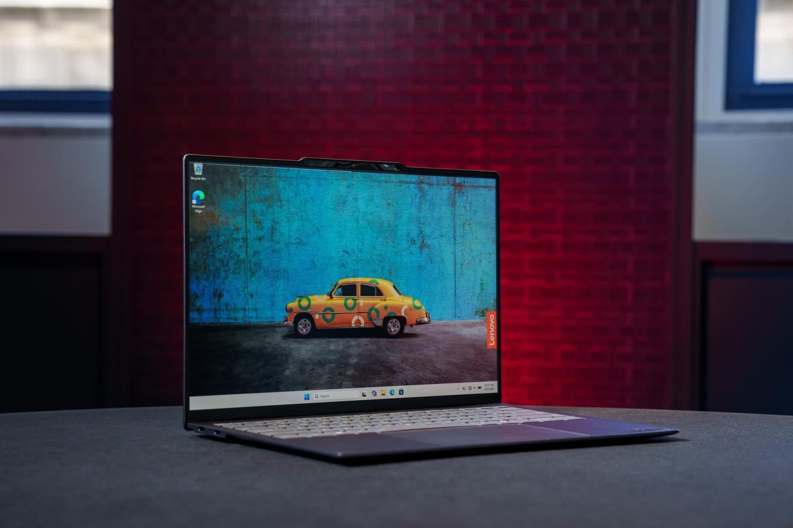 Lenovo เผยคอนเซ็ปต์แล็ปท็อปบางพิเศษ ใช้ระบบระบายความร้อนแบบโซลิดสเตต