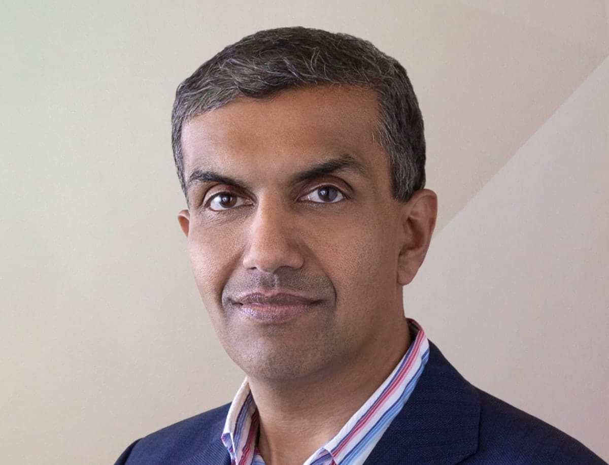 Adobe แต่งตั้ง Anil Chakravarthy ขึ้นเป็นซีอีโอคนใหม่