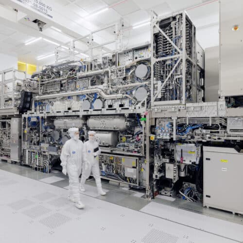 Samsung และ TSMC เดินหน้ารับเครื่องผลิตชิปยุคใหม่ของ ASML