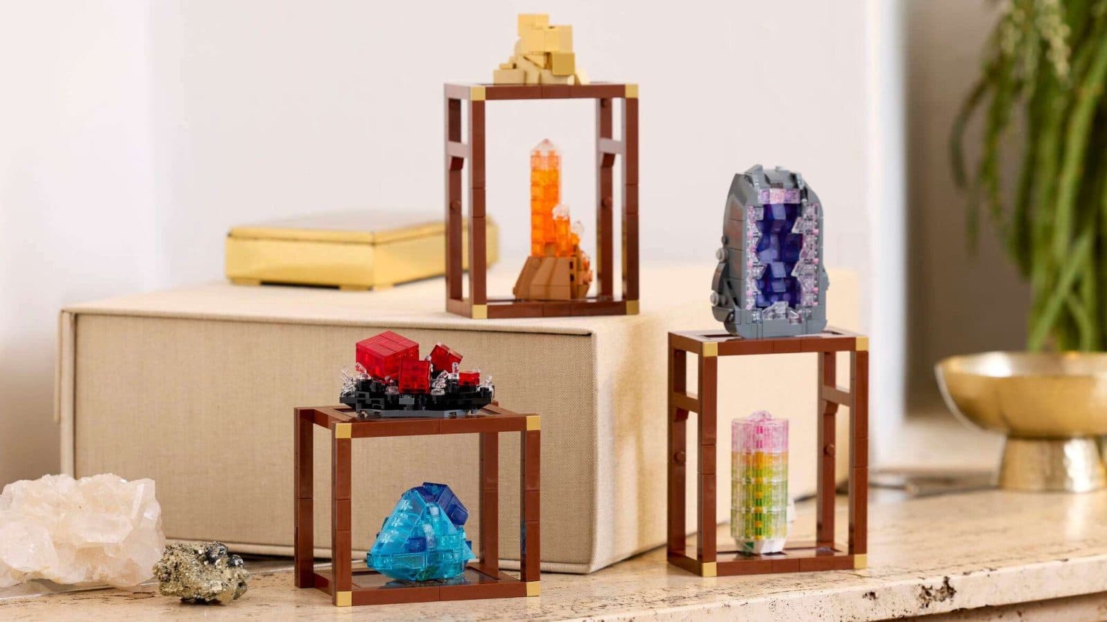 Walmart ลดราคา LEGO Ideas Mineral Collection เหลือ 40 ดอลลาร์ในงาน Bricktember