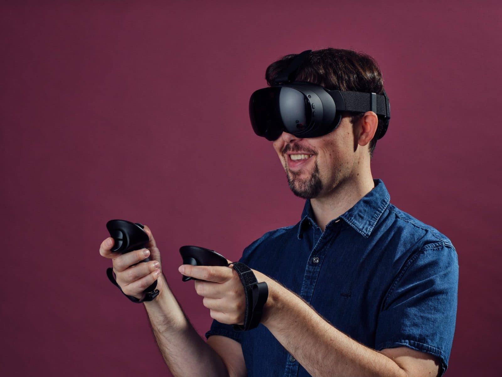 Valve เปิดตัว Steam Frame แว่นคอมพิวเตอร์สวมใส่ที่เน้นความสบายและใช้งานนอกกรอบ VR
