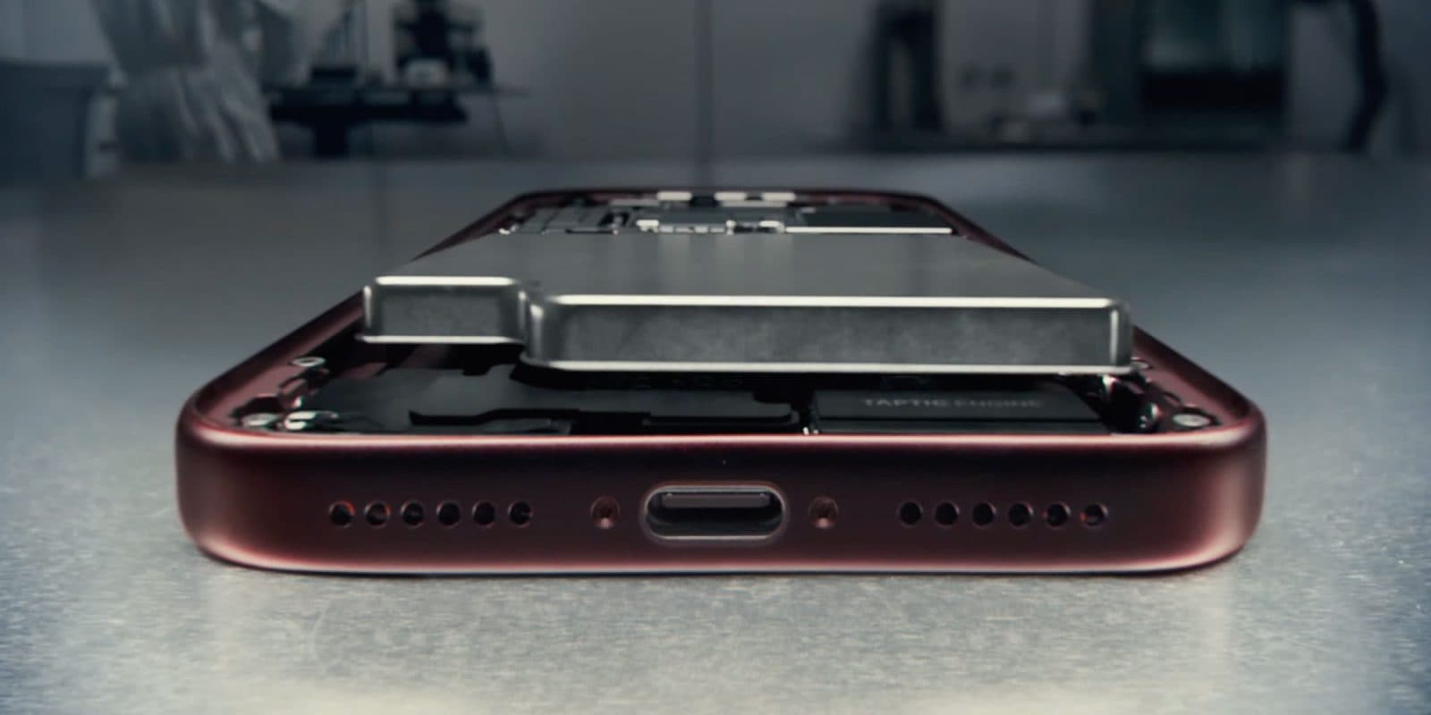 Apple ขึ้นค่ามือถือ iPhone 18 Pro/Pro Max เปลี่ยนแบตนอกประกันแพงขึ้น