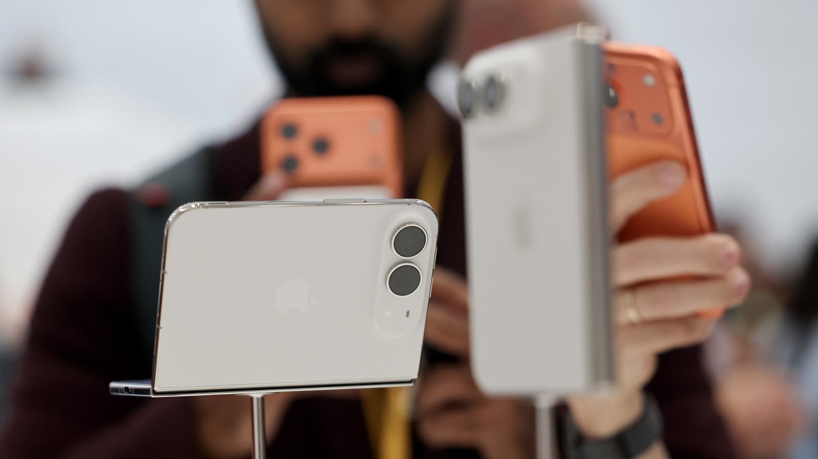 รู้จัก iPhone Handoff ใช้เบอร์เดียวกับสองเครื่องได้อย่างไร และค่ายไหนรองรับ