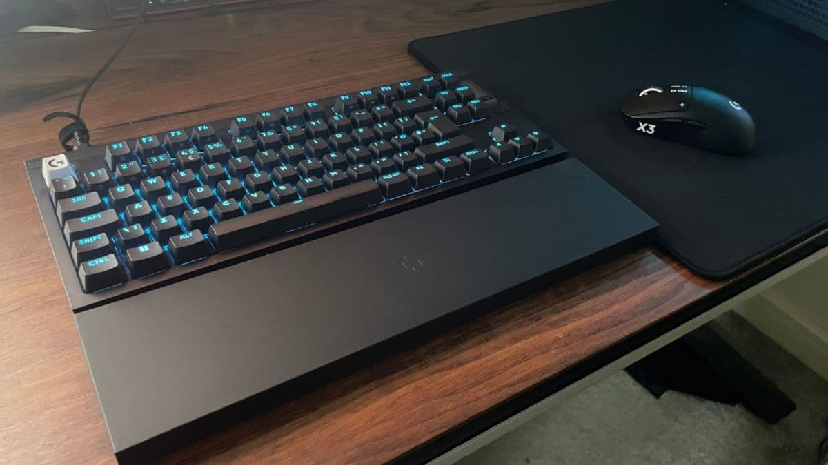 Logitech เปิดตัวอุปกรณ์ตระกูล Pro ใหม่ แต่คีย์บอร์ดกับแผ่นรองเมาส์กลับน่าประทับใจกว่า Superstrike