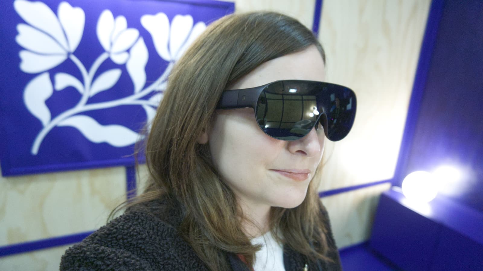 Meta โชว์แว่น VR รุ่นใหม่ เน้นควบคุมด้วยมือและสายตา