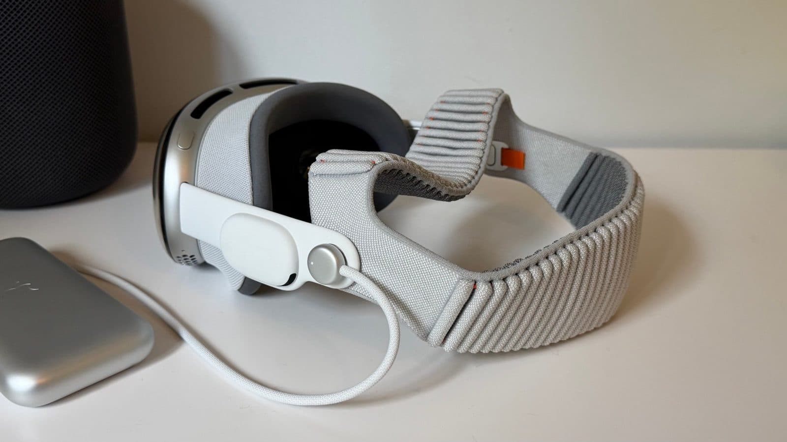 ลือ Apple เดินหน้าพัฒนา Vision Pro รุ่นใหม่ หลายรูปแบบยังอยู่ในแผน