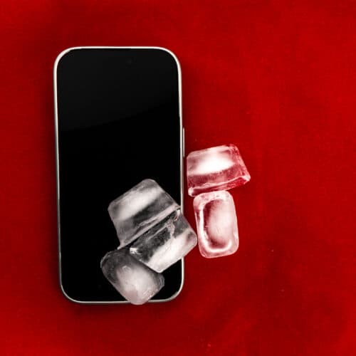 ส.ส. รัสกินกล่าวหา Apple ร่วมมือรัฐบาลทรัมป์ลบแอปติดตาม ICE ออกจาก App Store
