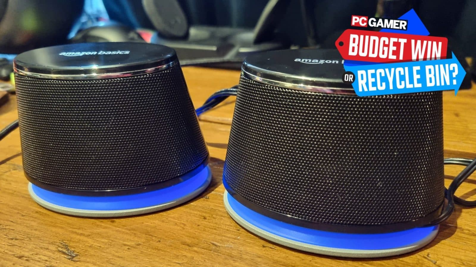 รีวิวลำโพง Amazon Basics ราคา 25 ดอลลาร์ ที่เสียงดังเกินตัวแต่ชอบเลื่อนหนีจากโต๊ะ