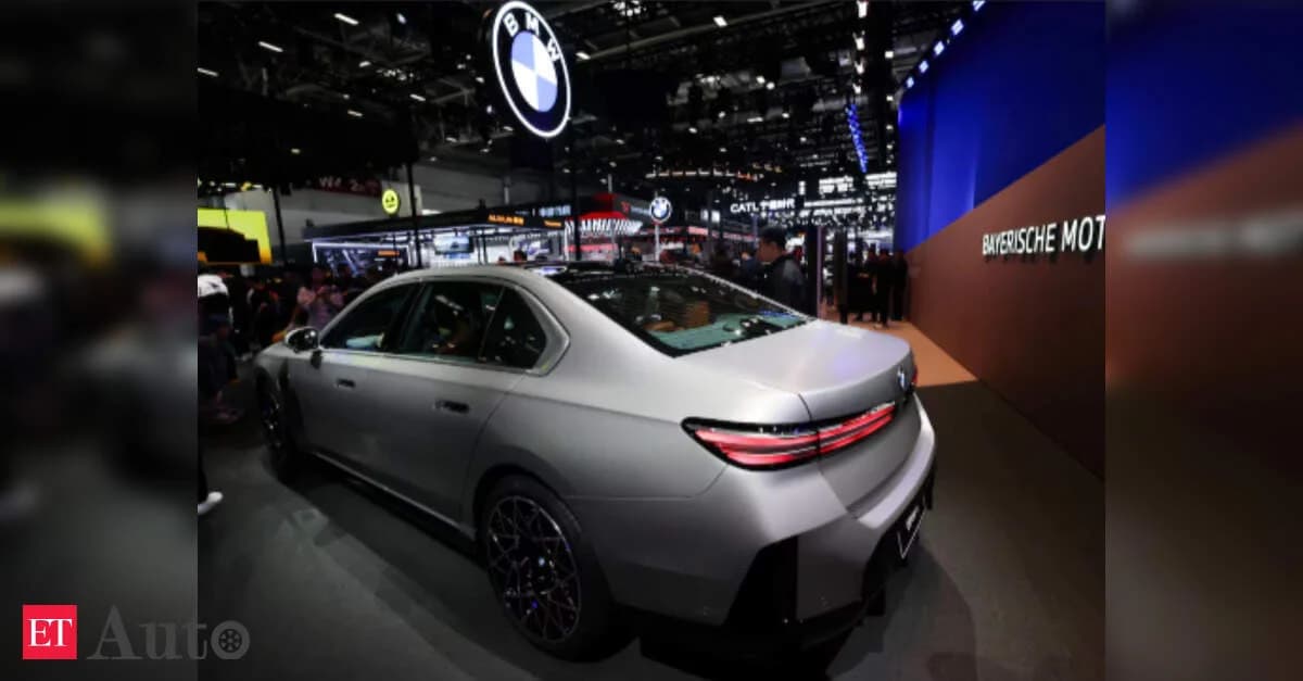 BMW เตรียมลดตำแหน่งผู้บริหาร 20% พร้อมเร่งใช้ AI ในองค์กร