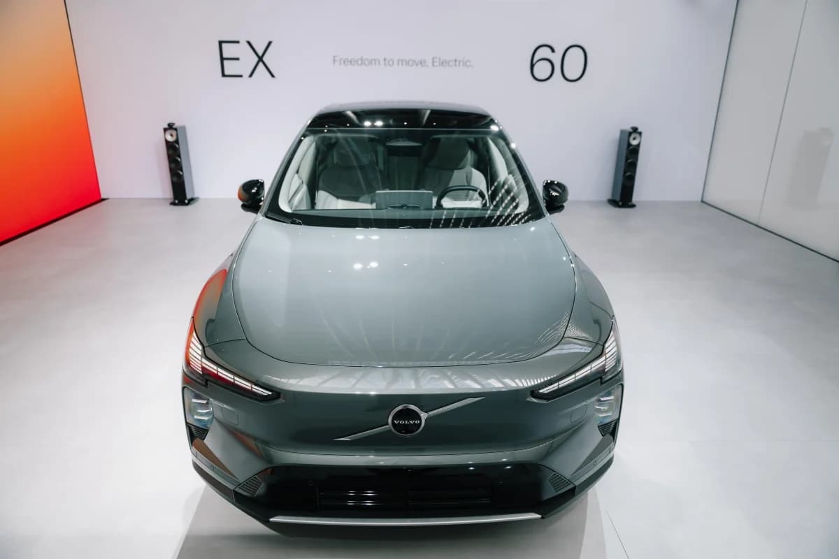 Volvo จับมือ Nvidia พัฒนาระบบขับขี่อัตโนมัติแบบแฮนด์ฟรีถึงจุดหมายภายในปี 2030