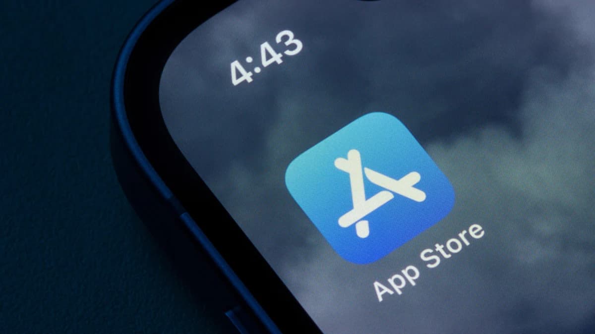 Apple ปรับกฎ App Store สกัดแอป AI สร้างภาพเปลือยโดยไม่ยินยอม