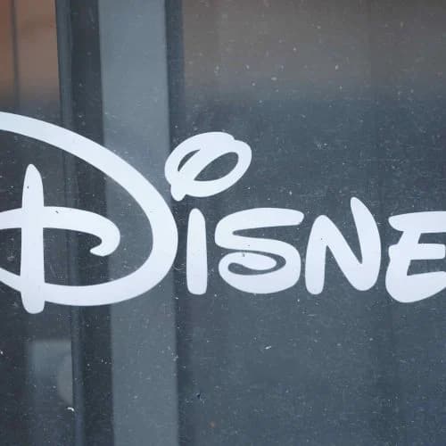 Disney ดึงทีม Character.AI เข้าอ้อมทางผ่านดีลล้มละลาย เลี่ยงภาระคดีฟ้องร้อง