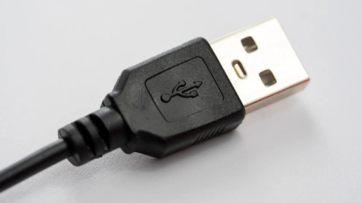 อย่าทิ้งสายชาร์จ USB เก่า ยังนำกลับมาใช้ประโยชน์ได้หลายแบบ