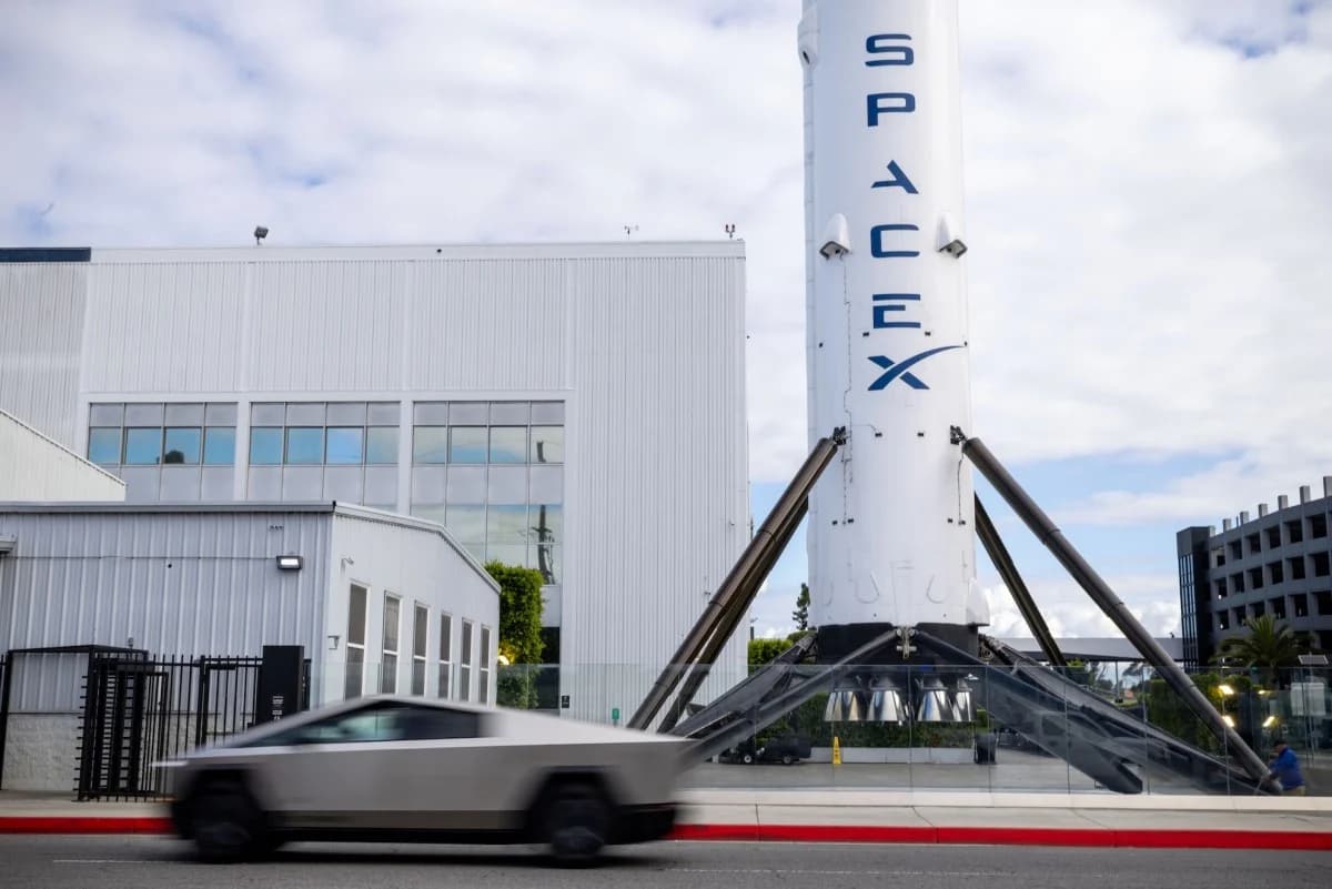 บอร์ด SpaceX และ Tesla ตั้งคณะกรรมการพิเศษพิจารณาดีลควบรวม