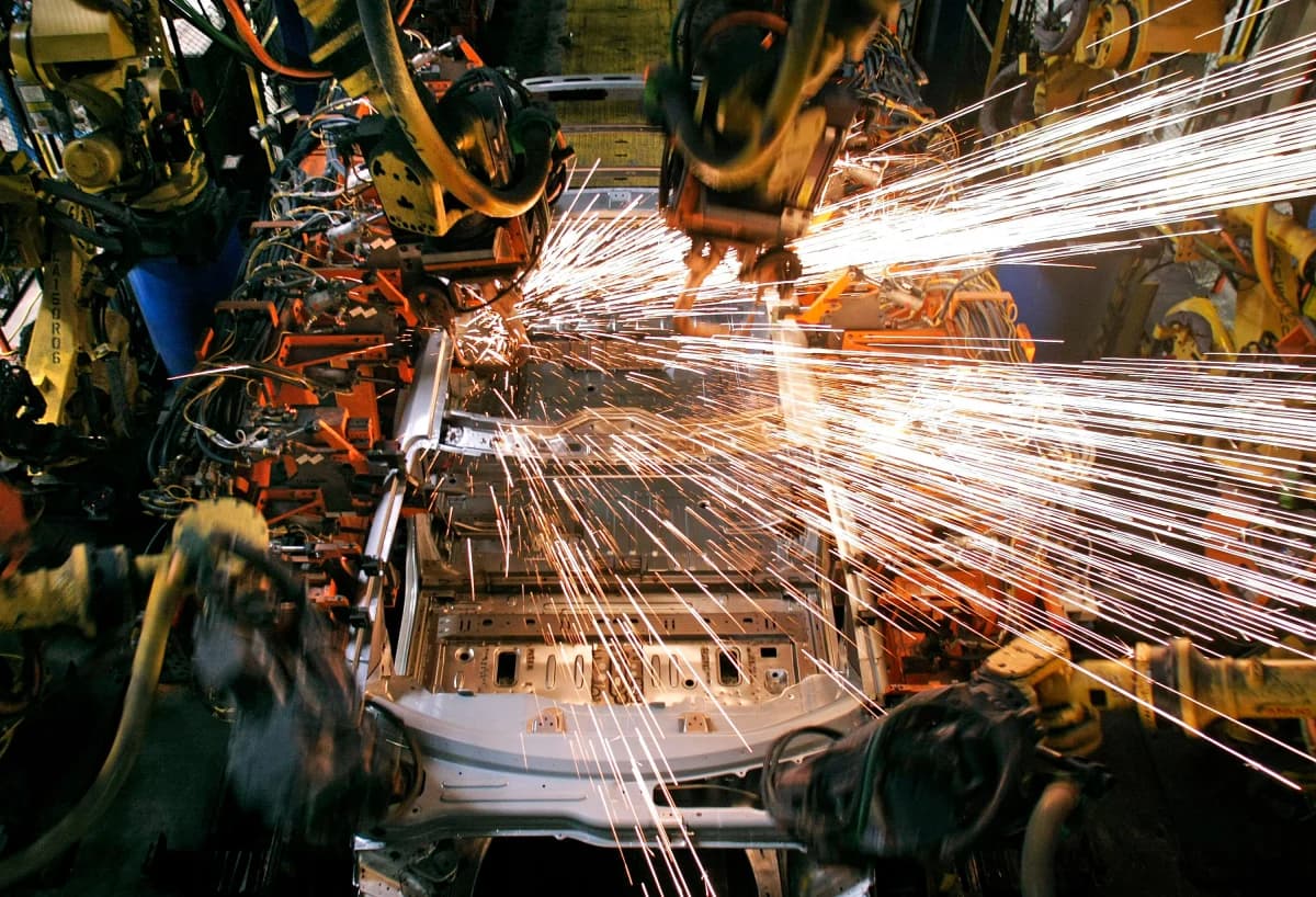 GM ชูรถอัจฉริยะอัปเดตไวขึ้น พร้อมแผน AI และระบบขับอัตโนมัติ