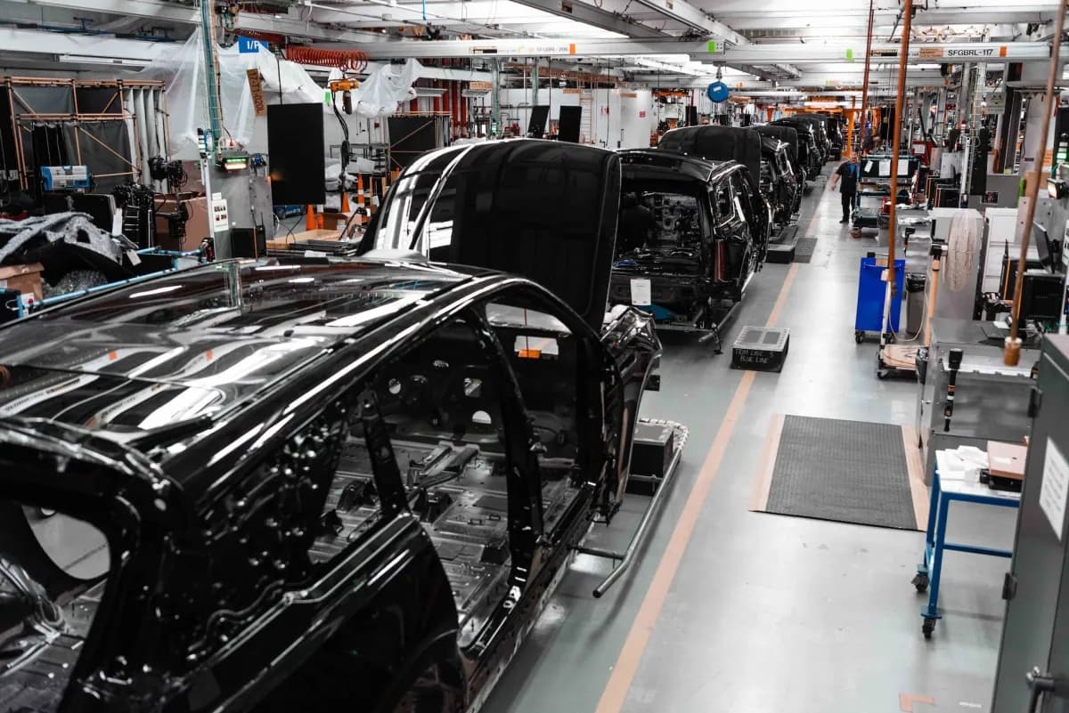 GM เดิมพันคอมพิวต์และ AI เพื่อสู้ศึก EV กับค่ายจีน