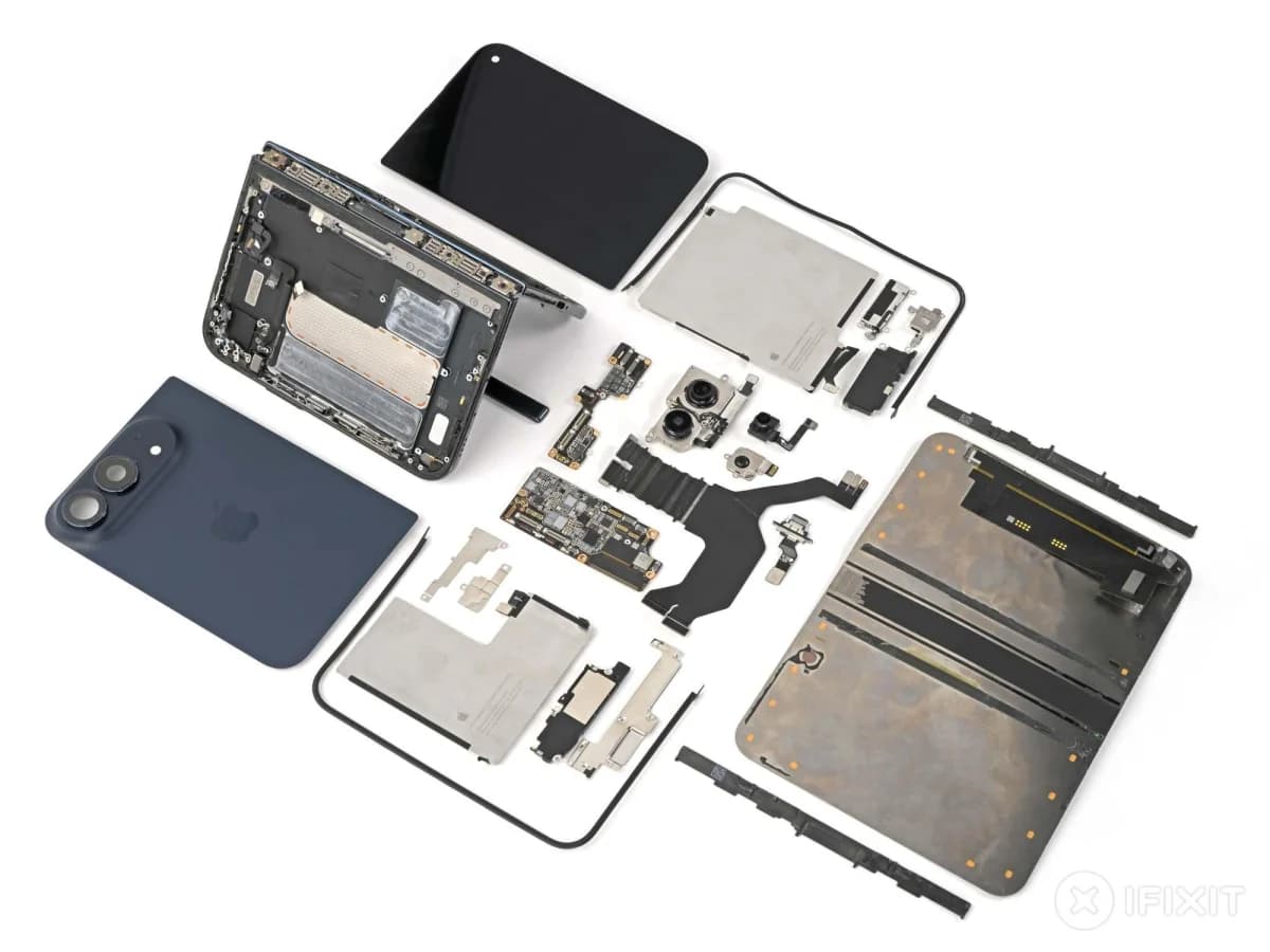 iFixit ชำแหละ iPhone Duo เผยเบื้องหลังจอพับและบานพับที่ซ่อนรอยพับ
