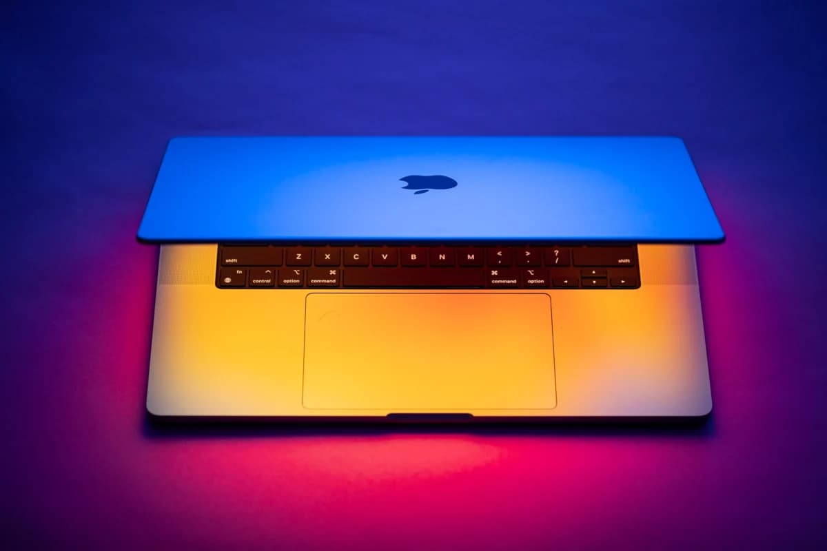 Apple จ่อพลิกจุดยืน เปิดตัว MacBook จอสัมผัสครั้งแรก