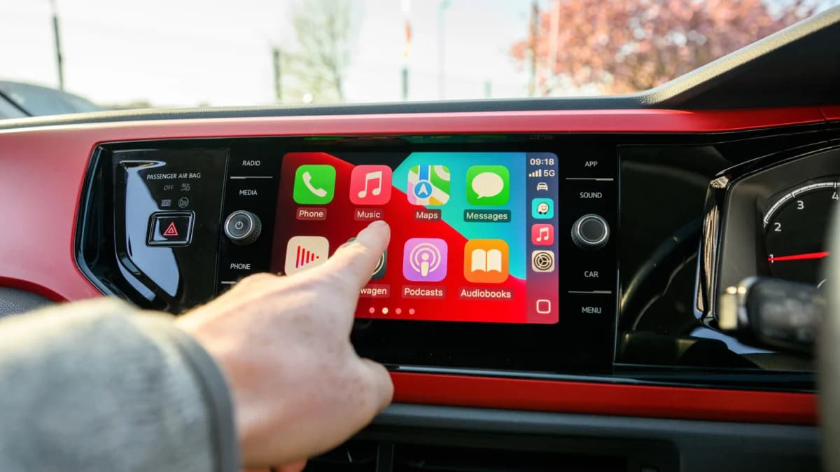 ทำไมบางแอปบน iPhone จึงไม่แสดงใน Apple CarPlay