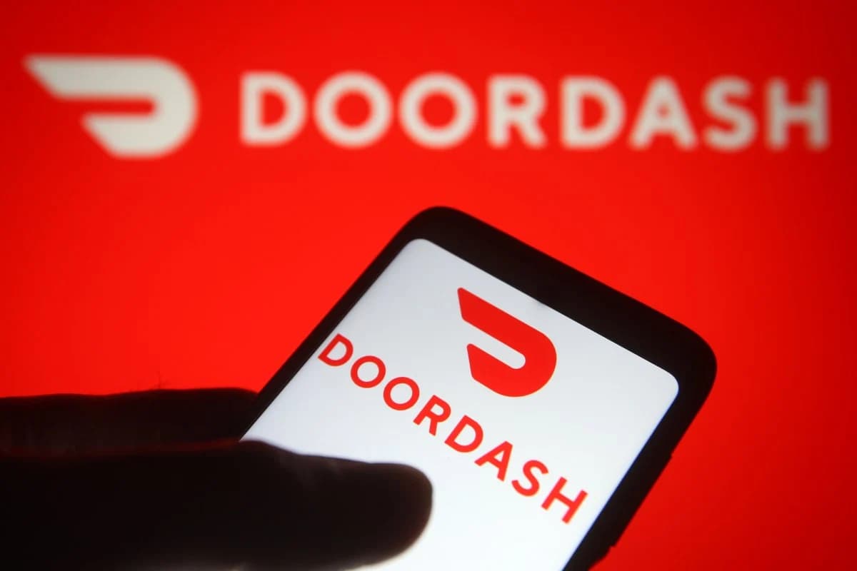 DoorDash ทุ่มซื้อ Instacart มูลค่าราว 1.7 หมื่นล้านดอลลาร์